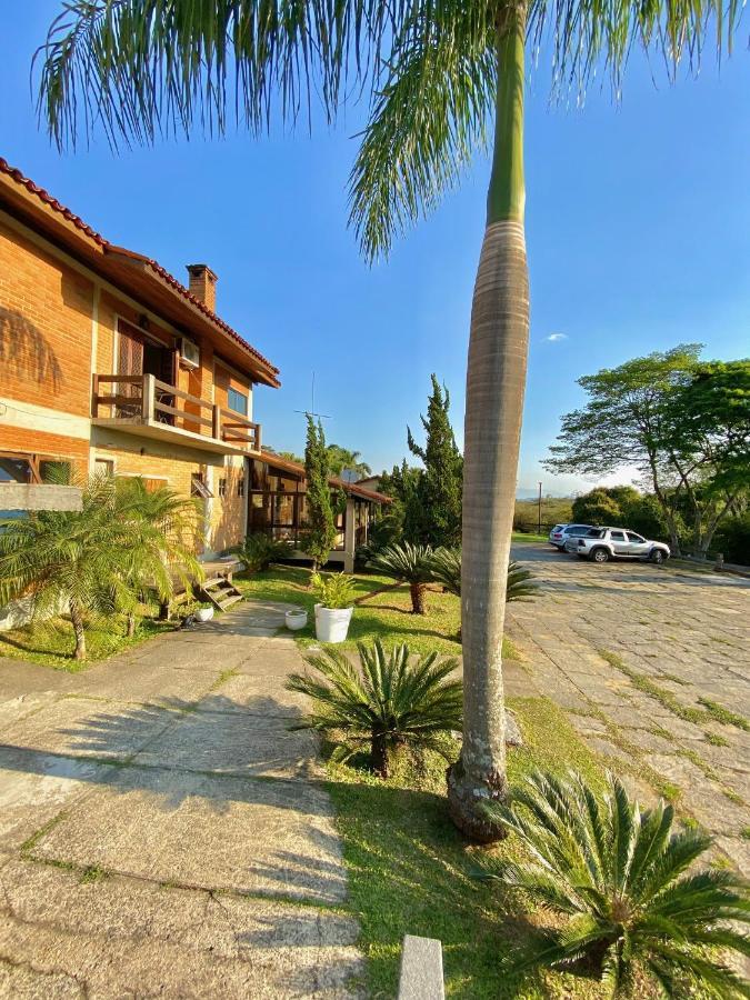 Pousada Quinta Da Mantiqueira Hotel เปเนโด ภายนอก รูปภาพ